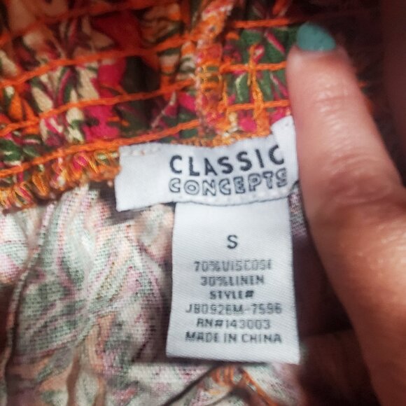 High waisted, elastic band linen blend shorts - Picture 4 of 4